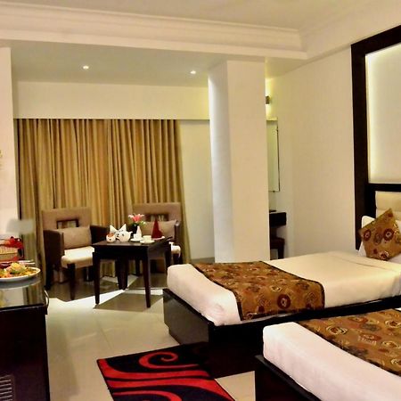 Hotel Landmark Gwalior Luaran gambar