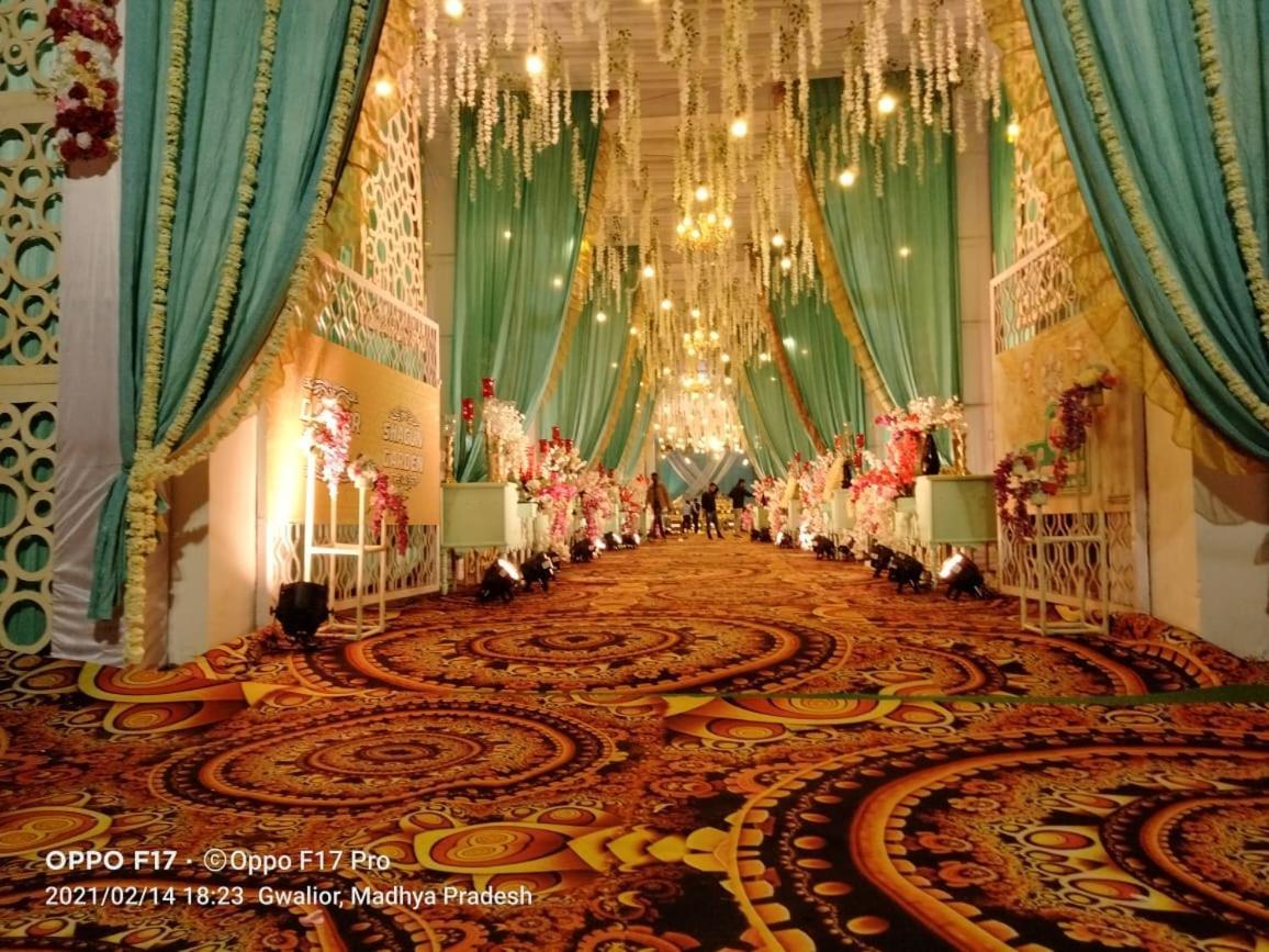Hotel Landmark Gwalior Luaran gambar