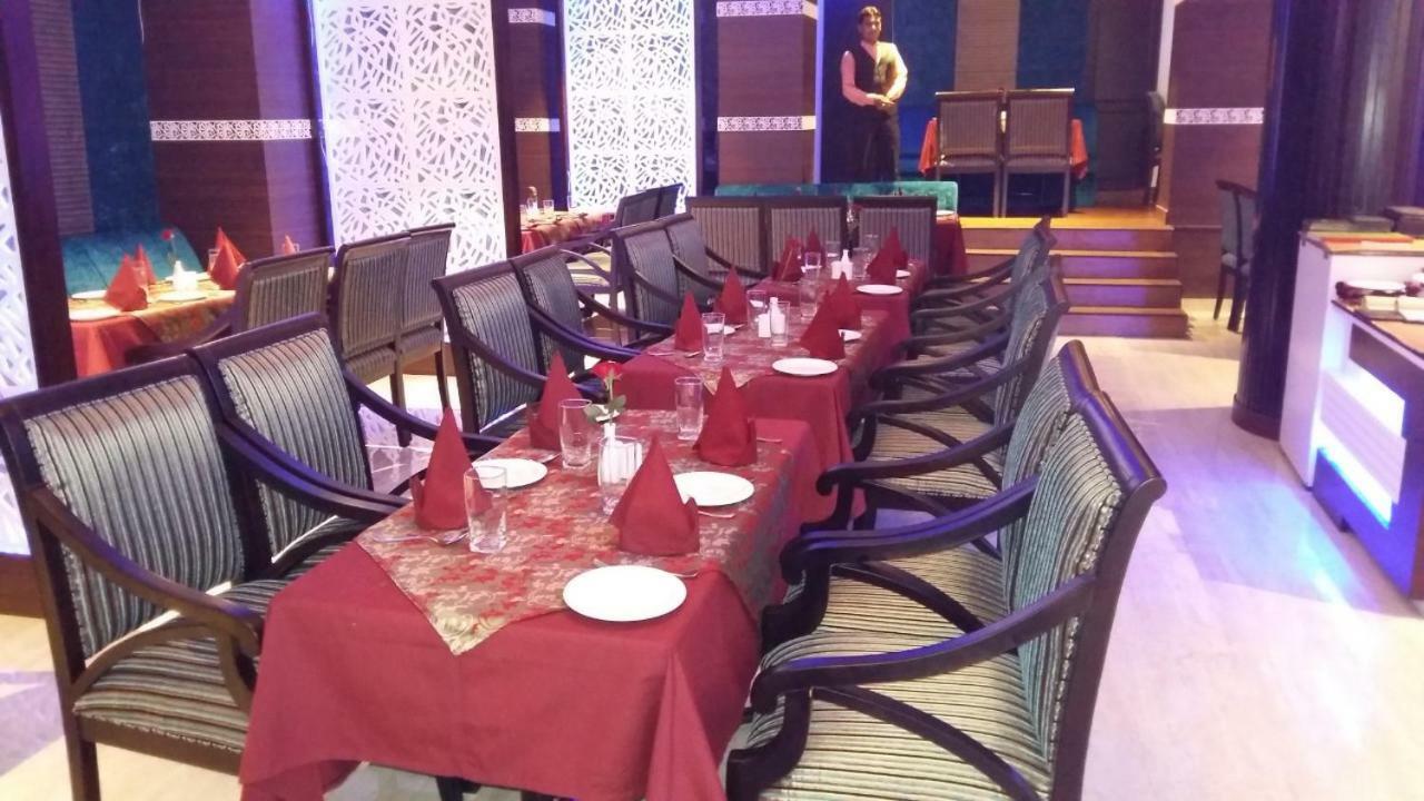 Hotel Landmark Gwalior Luaran gambar